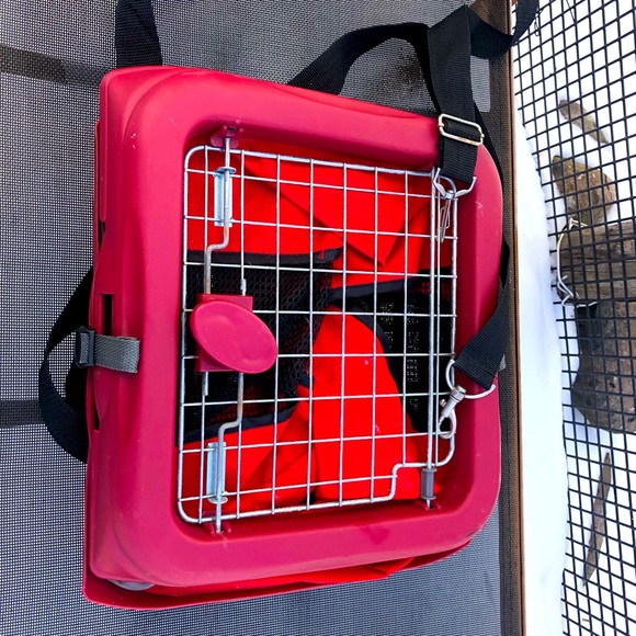 Folding pet carrier - Picture 1 of 5